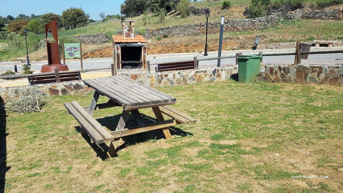 (10359) Romangordo - 30 Calle Retamar — foto 2