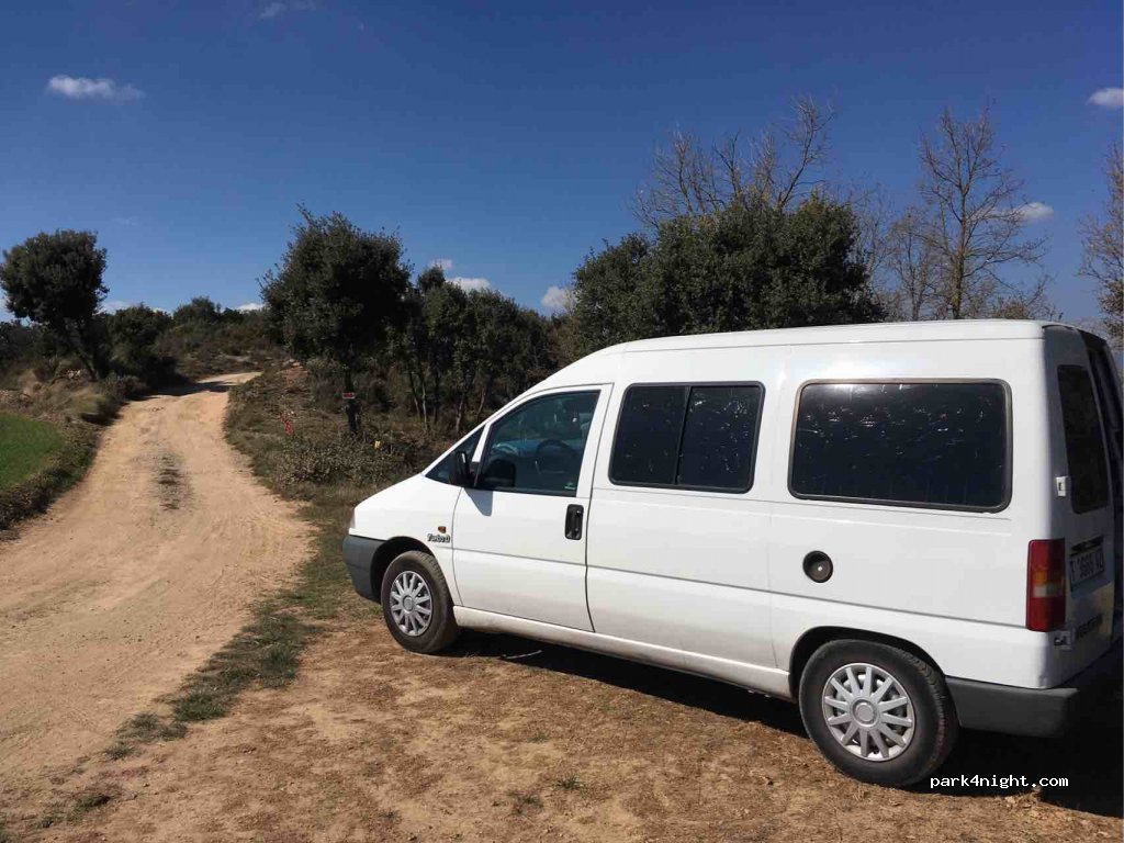 (08692) Puig-reig - Unnamed Road — foto 2