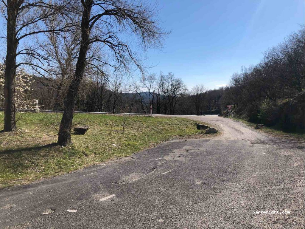 (07200) Saint-Étienne-de-Boulogne - Le Burnet — foto