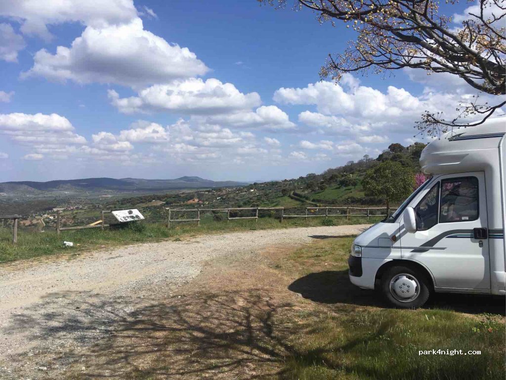 (06175) Salvatierra de los Barros - EX-320 — foto
