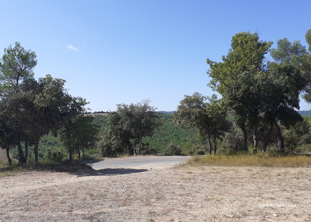 (04800) Saint-Martin-de-Brômes - D82 — foto 2