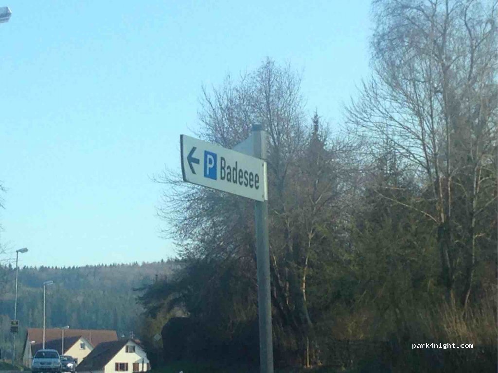 (78607) Talheim - 32 Tuninger Straße — foto