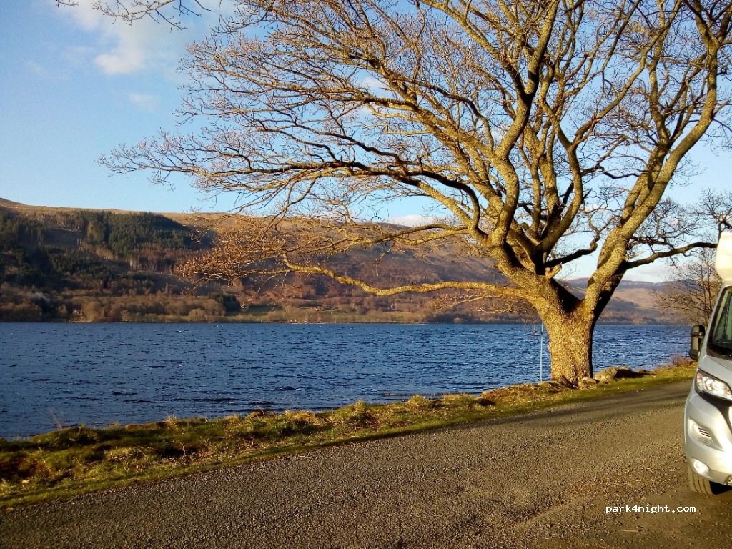 (FK19 8QE) Ardvorlich - Unnamed Road — foto 2