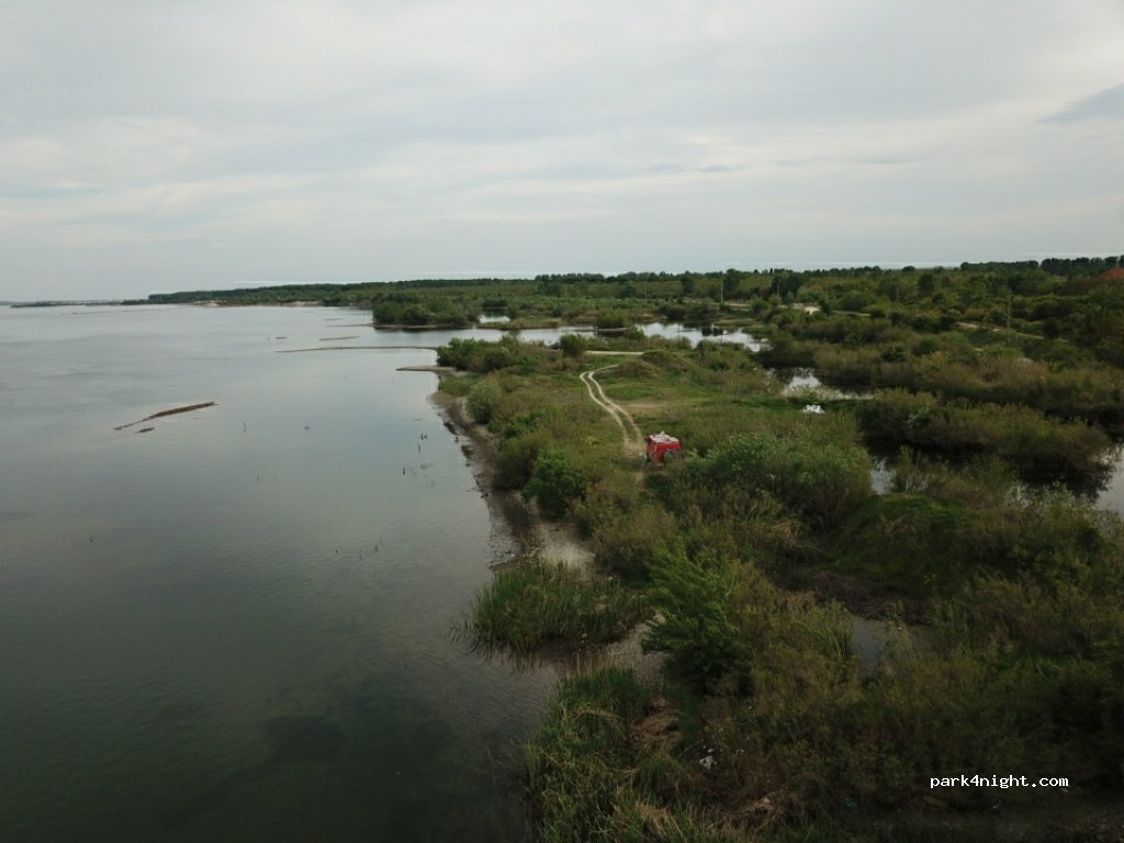 ()  - Unnamed Road — foto 2