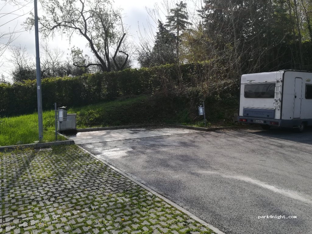(47826) Verucchio - 47 Strada Provinciale 32 — foto