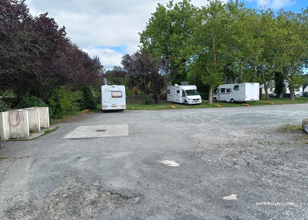 (44260) Prinquiau - 9-15 Rue du Champoulain — foto