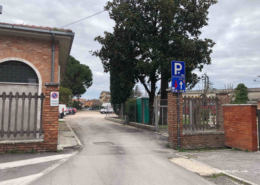 (06065) Passignano Sul Trasimeno - Via II Giugno — foto 4