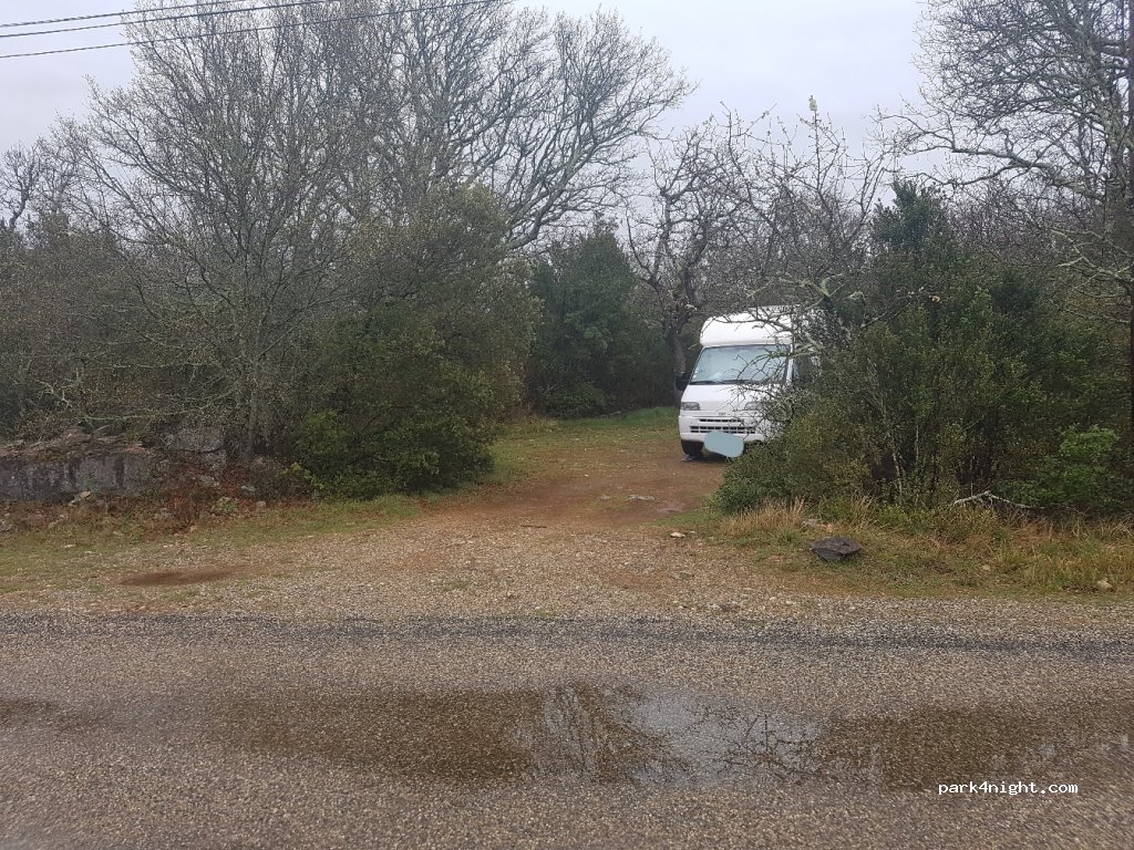 (07700) Saint-Remèze - D590 — foto