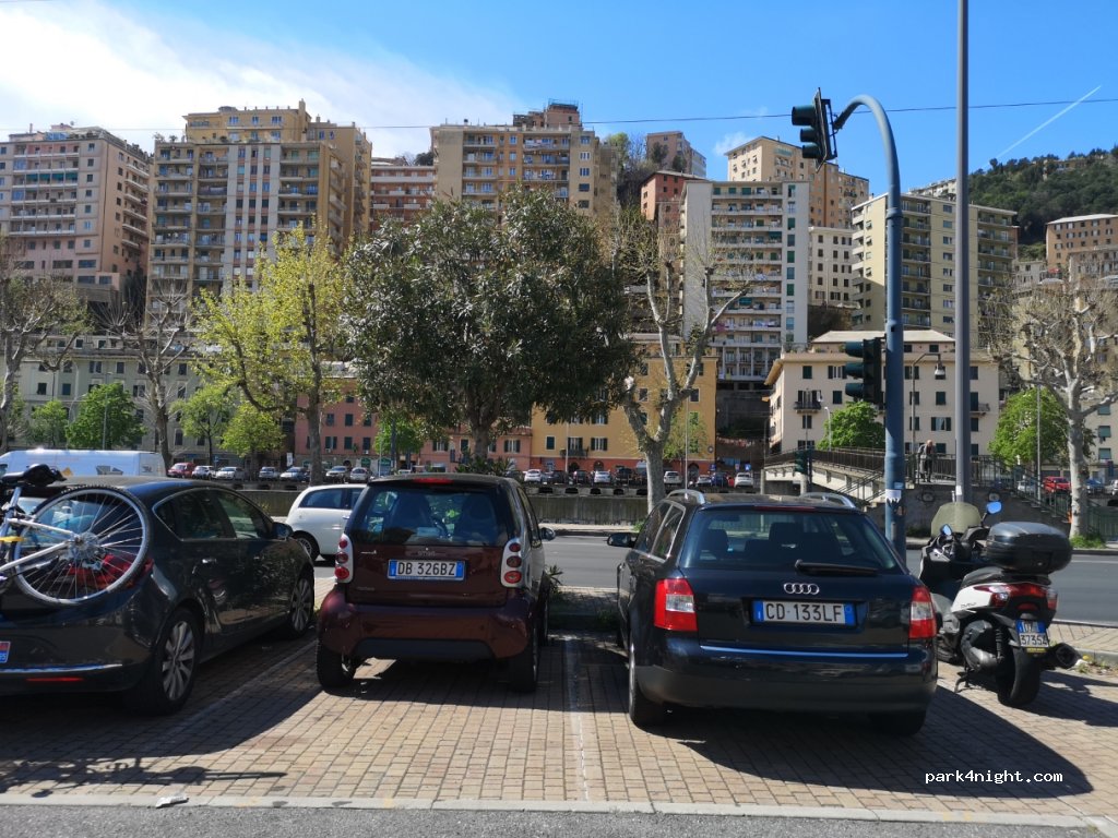 (16139) Genova - Piazzale Marassi, — foto 3