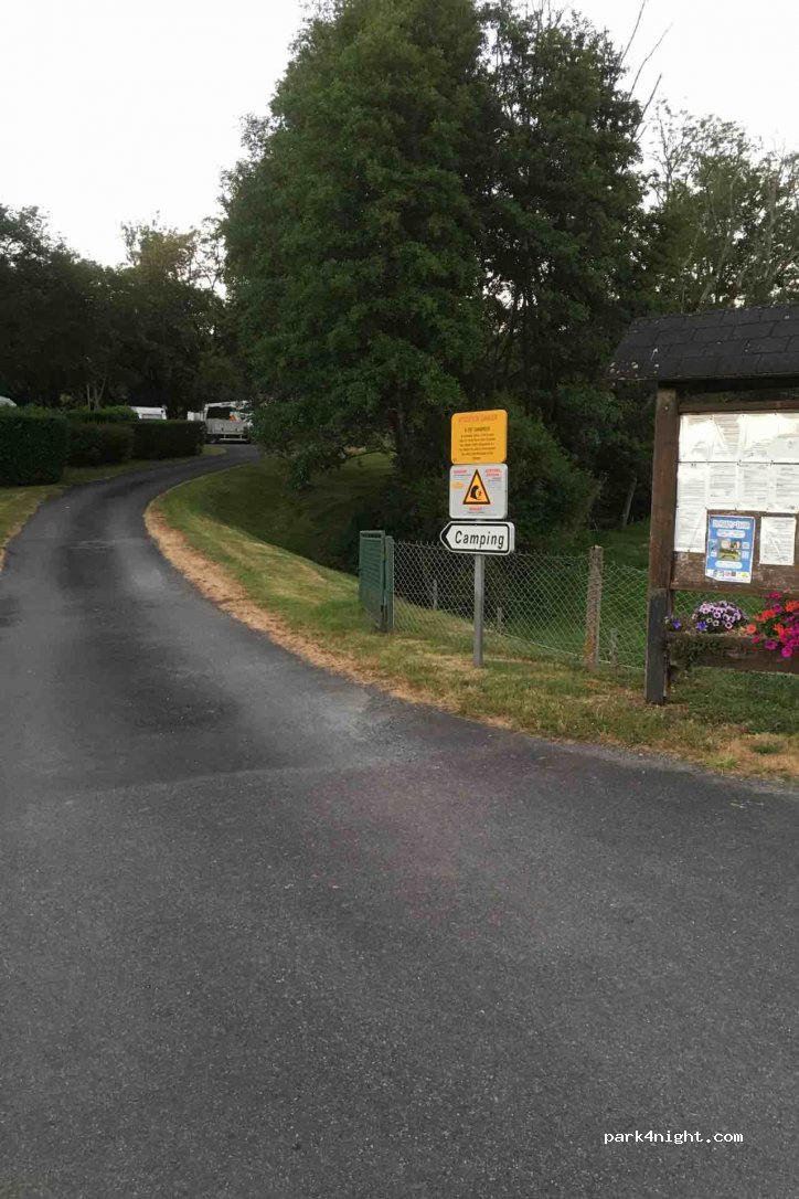 The Swimmers’ Camp Site — foto 2
