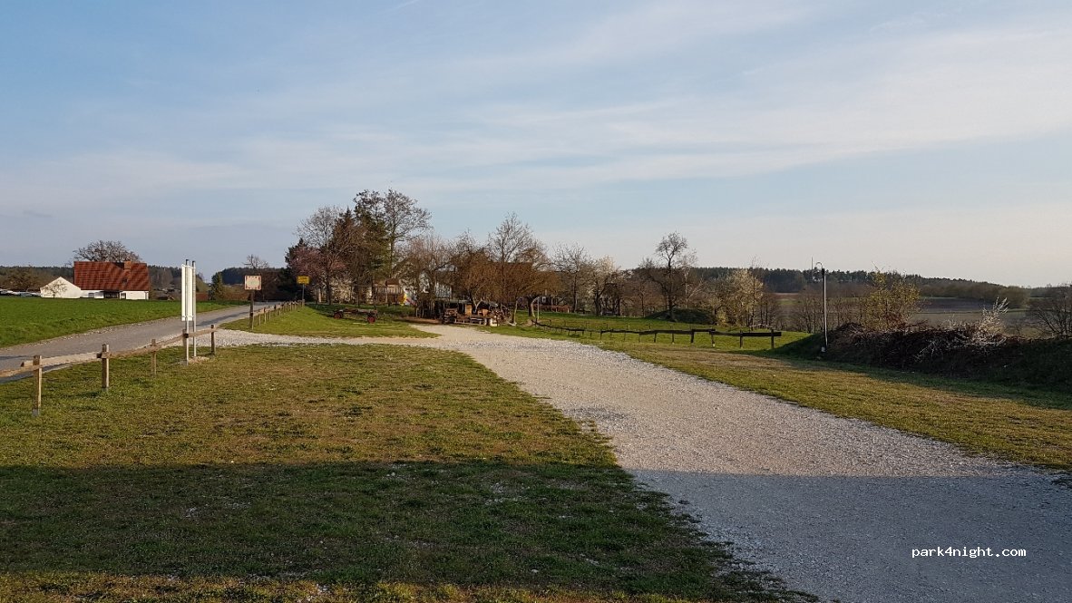 (91466) Gerhardshofen - 51 Linden — foto