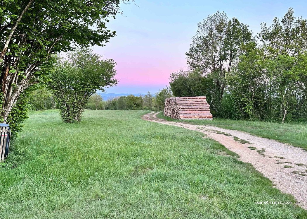 (01270) Coligny - Le Derontey — foto 3