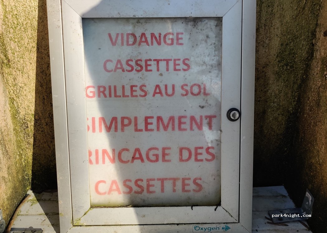 Aire de camping-cars Gimont — foto 2
