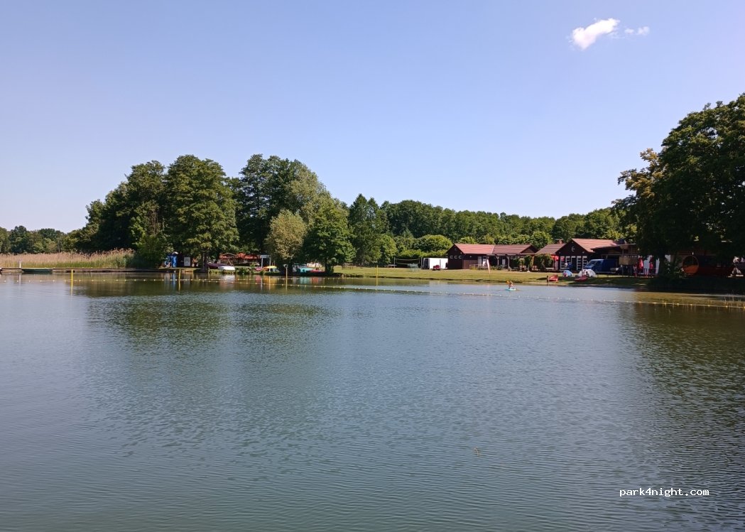 Campingplatz D100 Steinablage — foto 3