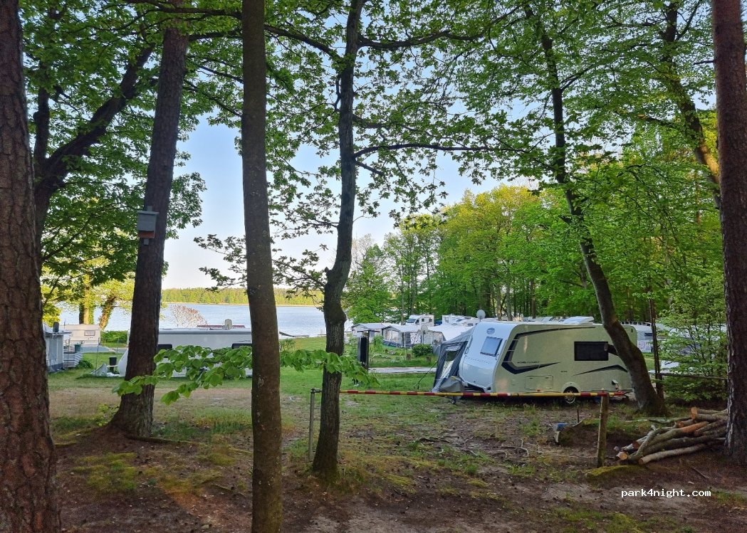 Campingplatz D100 Steinablage — foto 4