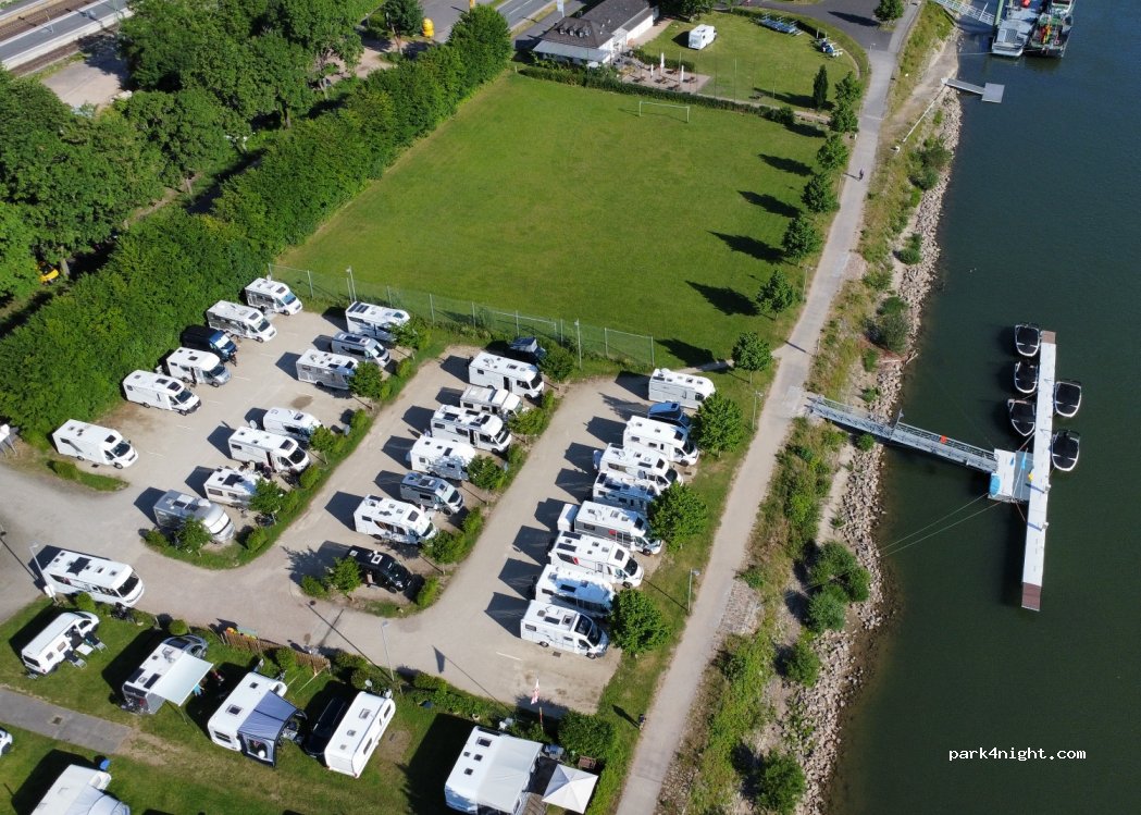 Reisemobilstellplatz Sonnenstrand | Bacharach — foto 2