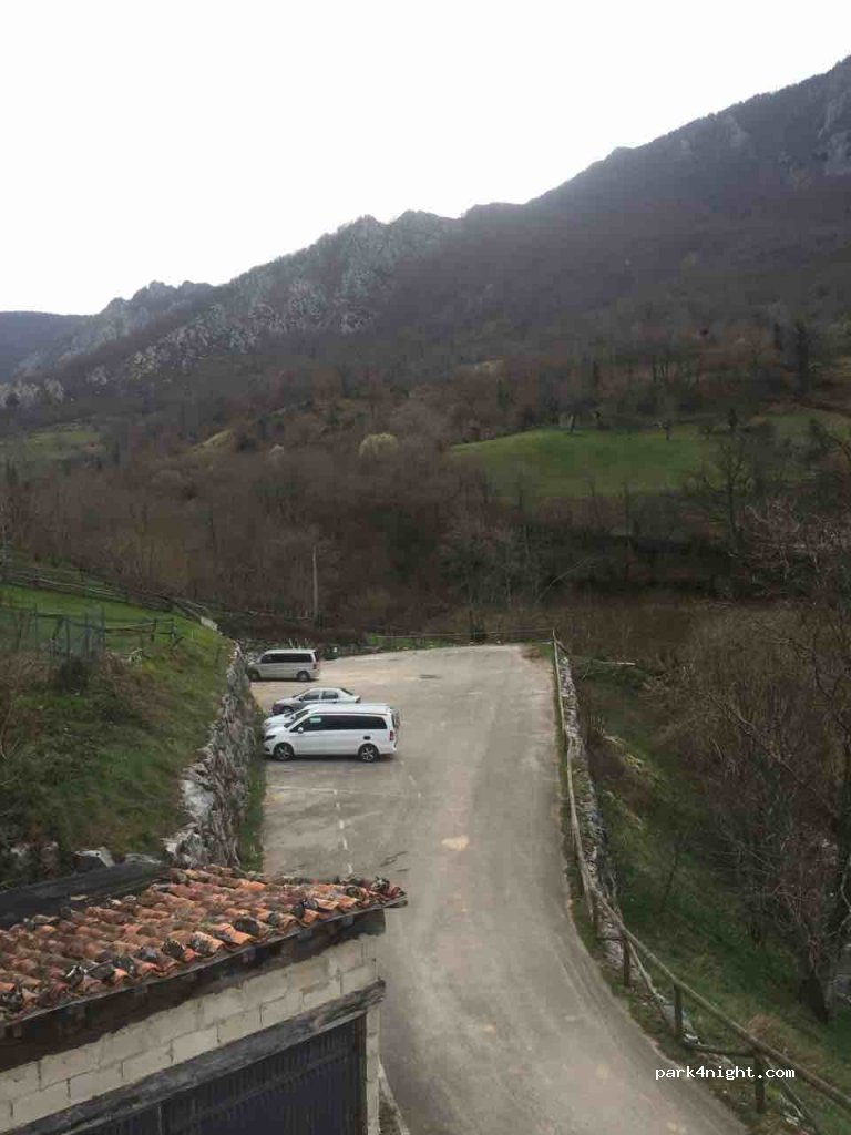 (33997) Pendones - 16 Lugar Pendones — foto 4