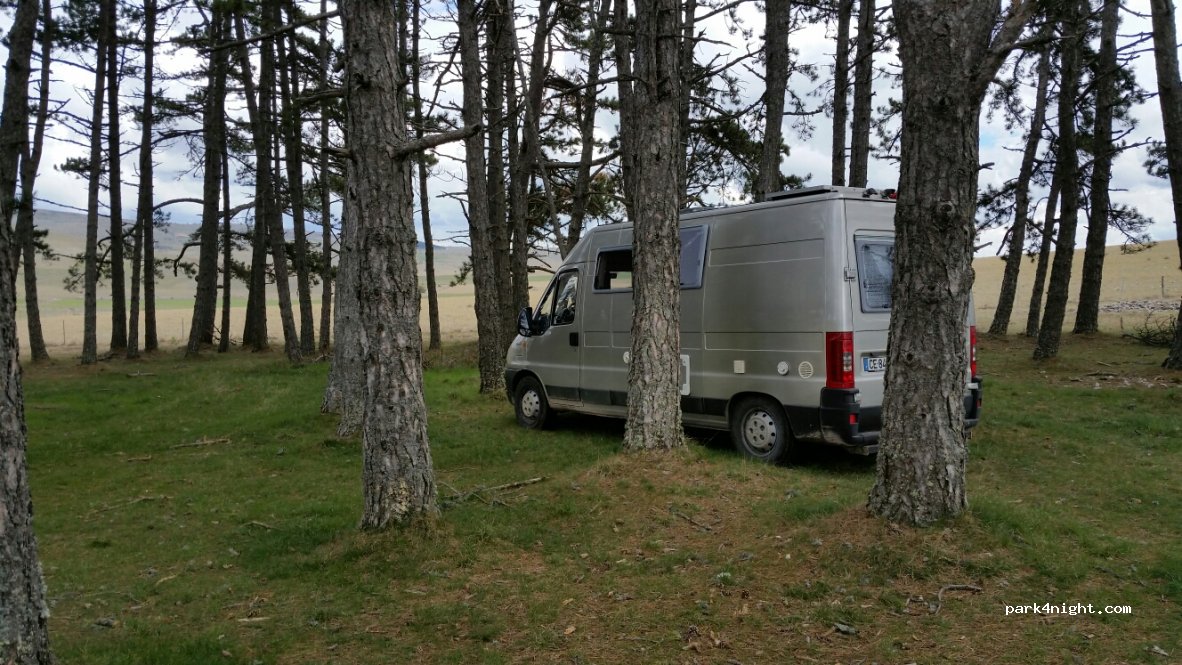 (48150) Meyrueis - D986 — foto