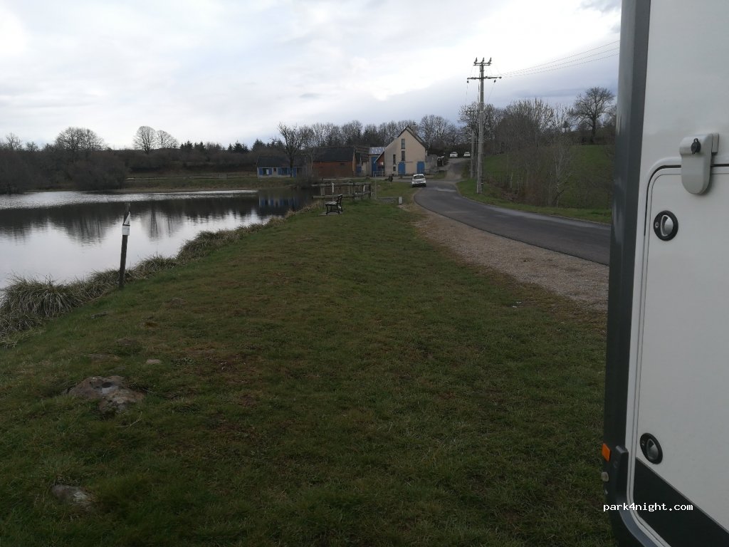 (15400) Trizac - 35 Route de Mauriac — foto