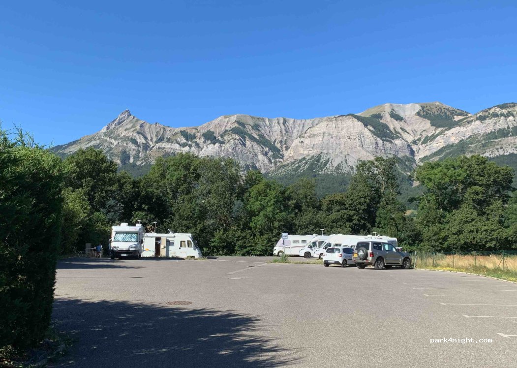 (05500) Saint-Bonnet-en-Champsaur - Avenue de Merly — foto 4
