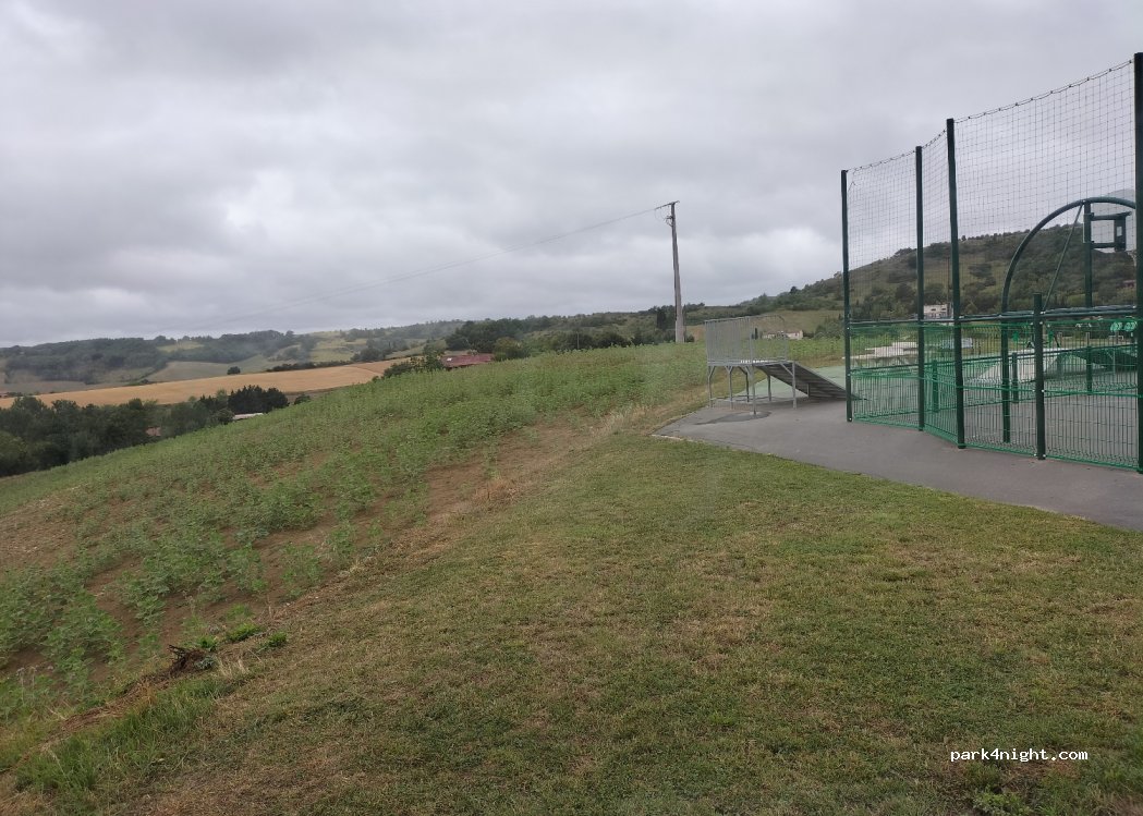 (81440) Lautrec - Rue Louis Cros — foto 3