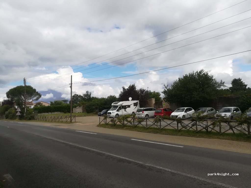 (44190) Gétigné - 4 Route de Poitiers — foto