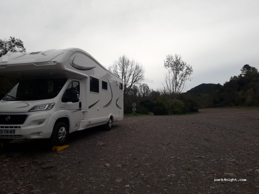 (83600) Fréjus - Piste de l'Avellan — foto