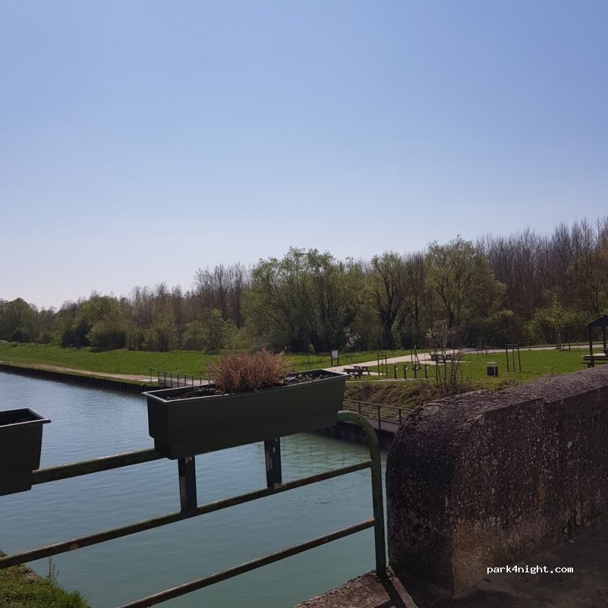 (51150) Condé-sur-Marne - 1 Impasse du Silo — foto