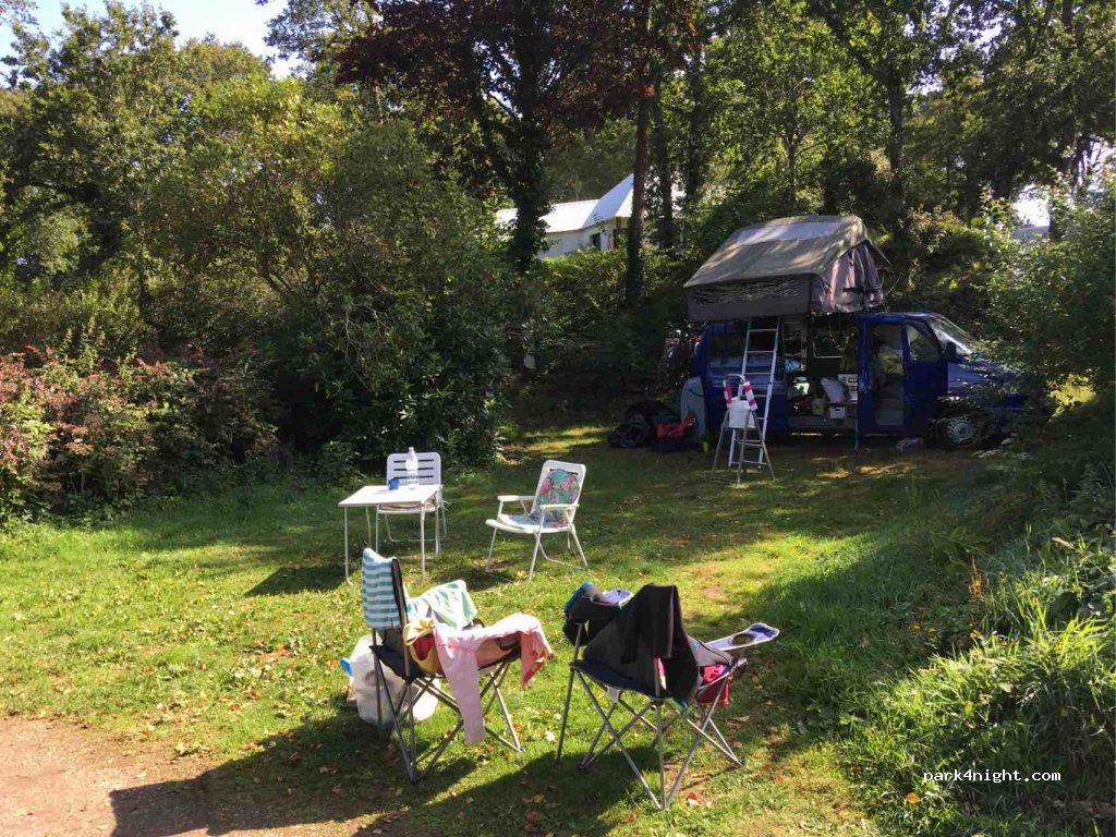 Camping municipal de Brennilis — foto 2