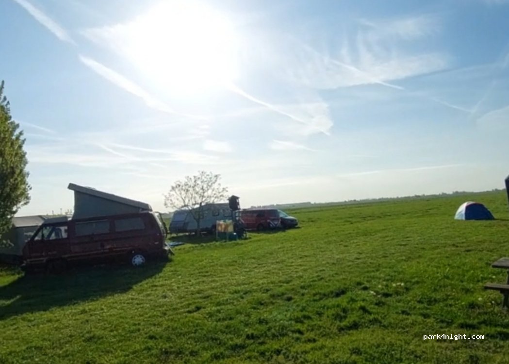 Natuurcamping De Boerderij — foto 4