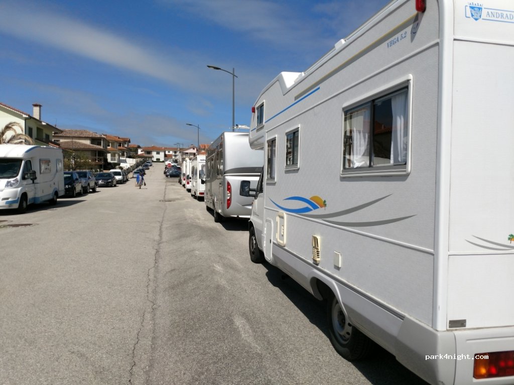 (5430) Valpaços - 12 Rua C do Bairro da Crasta — foto 2