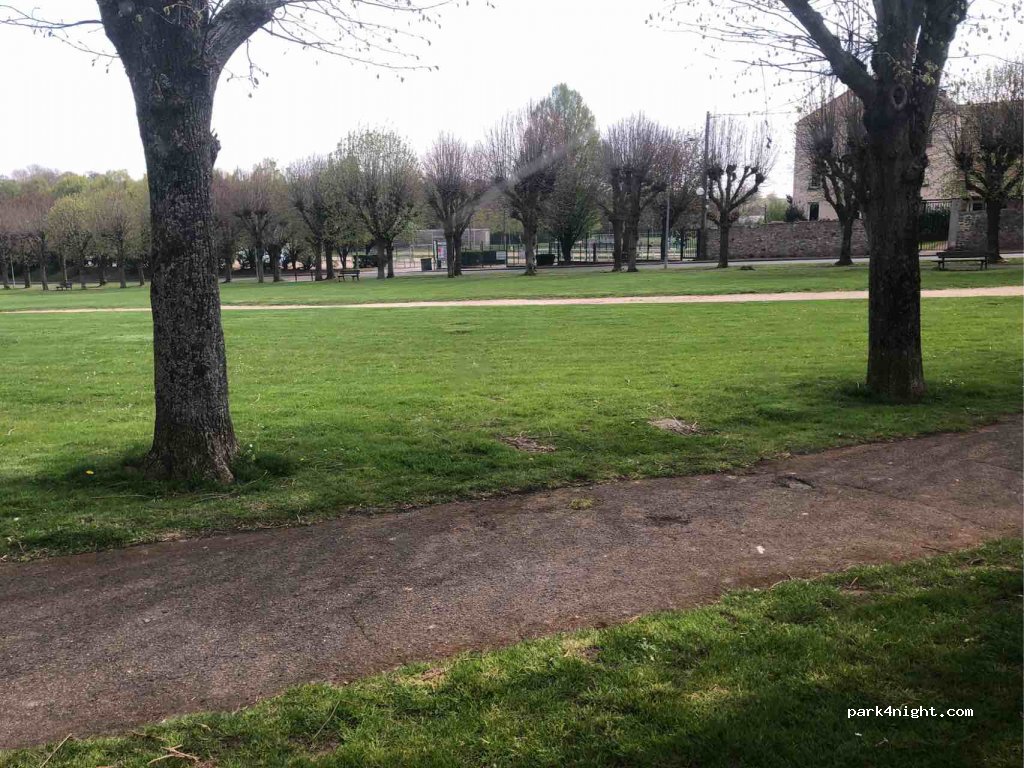 (95470) Survilliers - 1041 Rue Pasteur — foto 2