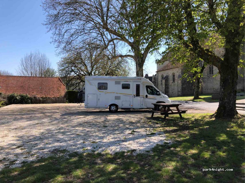 (46240) Labastide-Murat - D677 — foto