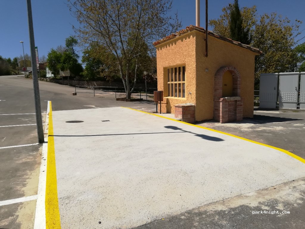 (44586) Peñarroya de Tastavíns - unamed road — foto