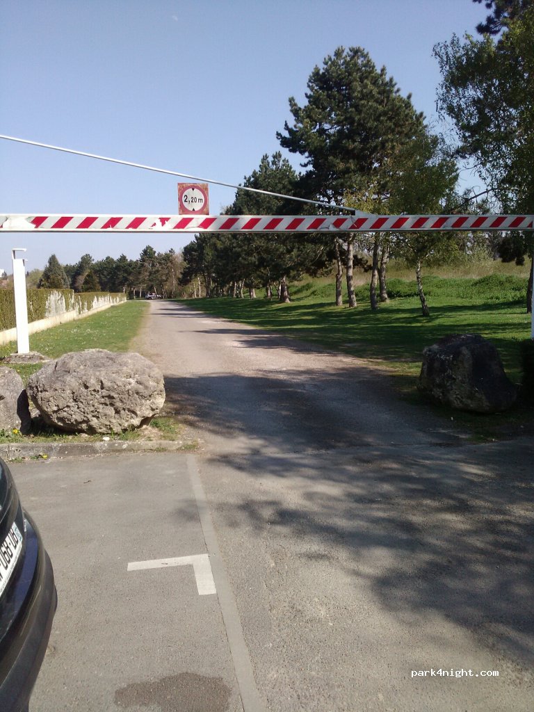 (28110) Lucé - 1 Impasse du Nouveau Cimetière — foto