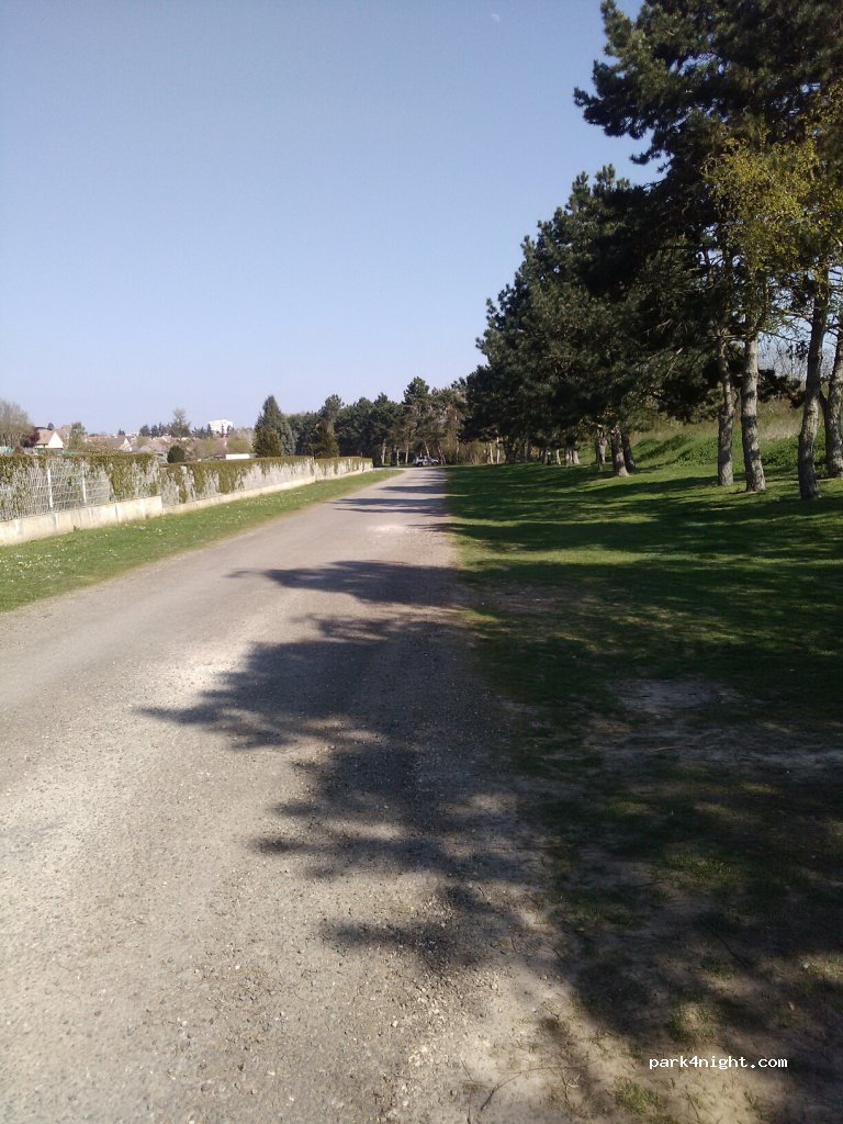 (28110) Lucé - 1 Impasse du Nouveau Cimetière — foto 2
