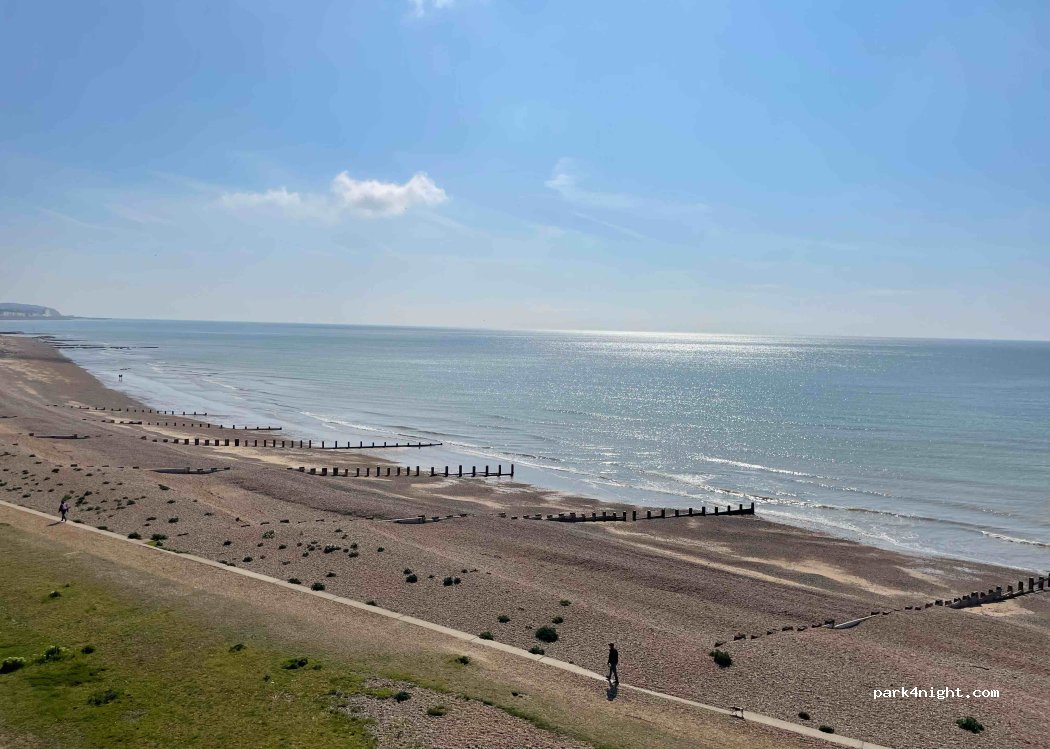 (TN40) Bexhill-on-Sea - De La Warr Parade — foto 4