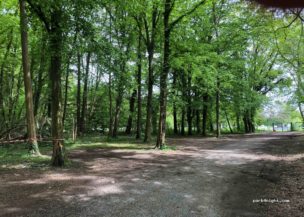 (60520) Thiers-sur-Thève - Chemin du Plâtre — foto 4