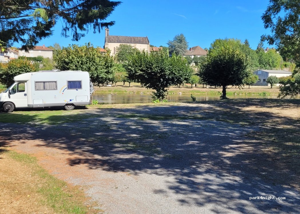 (87420) Saint-Victurnien - 5 Avenue du Pont — foto 2