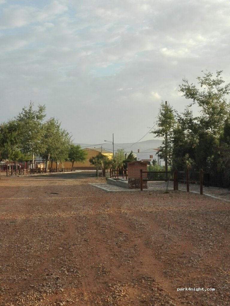 (13450) Brazatortas - 42 Calle Pozo — foto 2