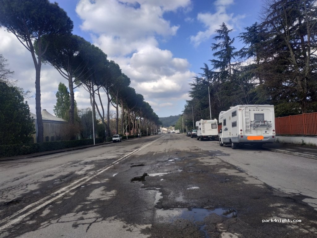 (50125) Firenze - 7 Via degli Stefani — foto