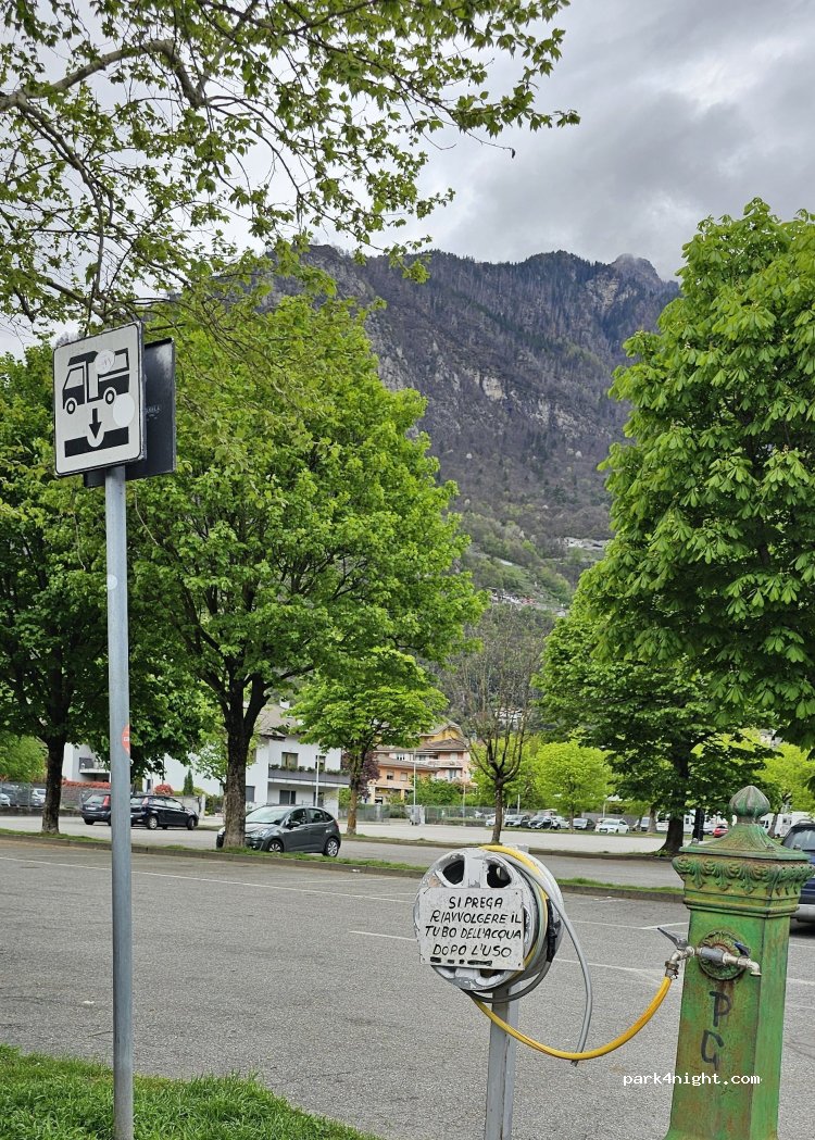 Area Sosta Camper Chiavenna — foto 5