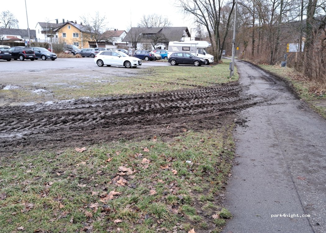 Wohnmobilstellplatz am Festplatz in Schwandorf — foto 4