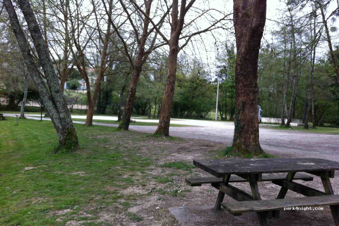 (17770) Saint-Bris-des-Bois - 1 Rue des Sablons — foto 3