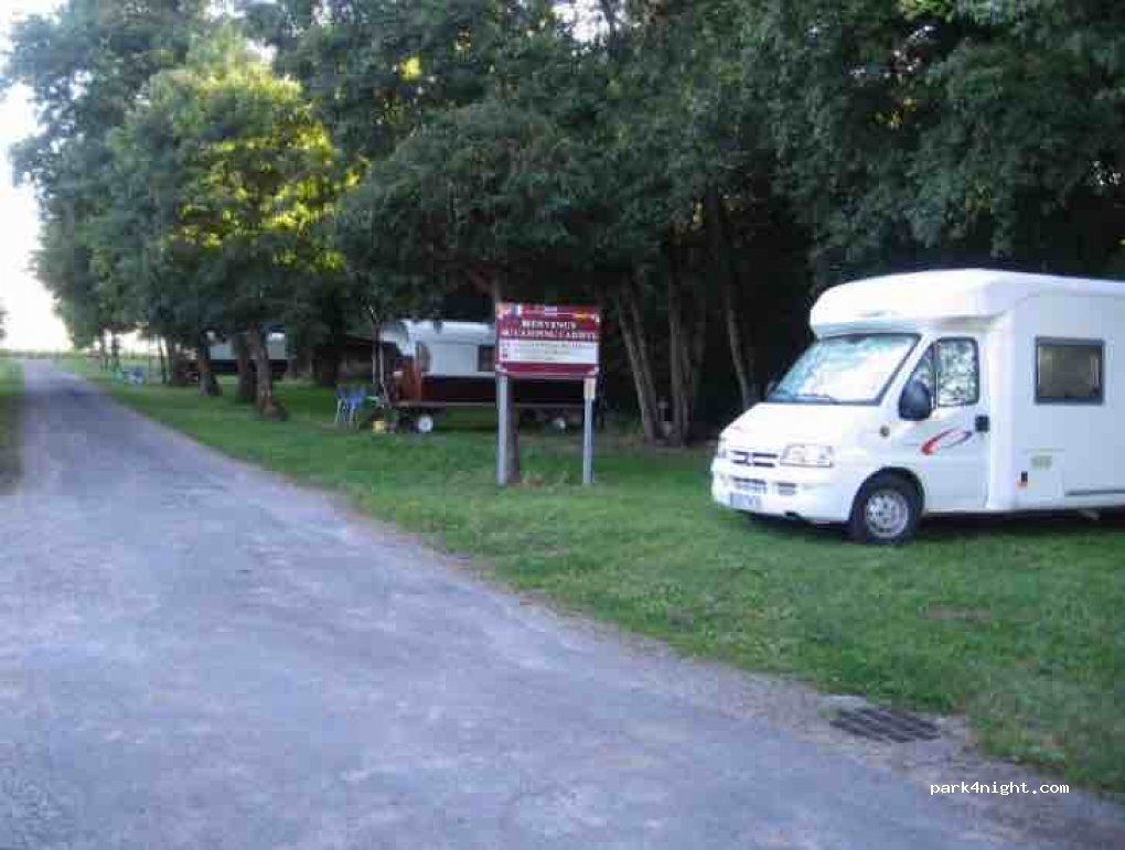 Domaine Viticole Salignac sur Charente - Domaine Goyon — foto