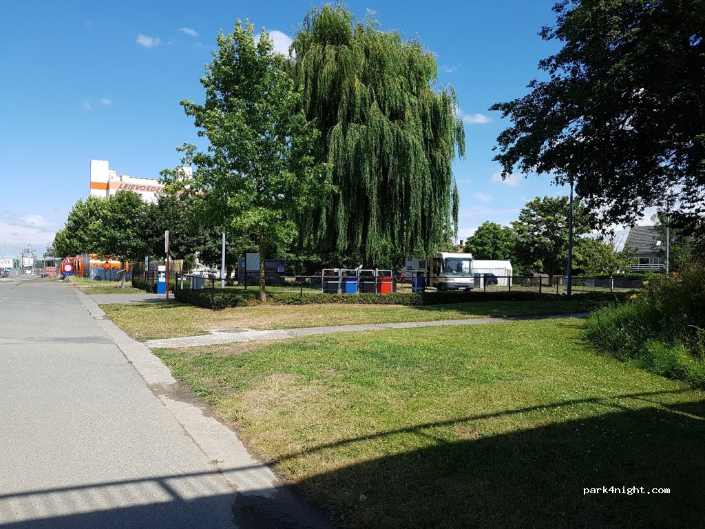(8793) Waregem - 15 Leiesas — foto
