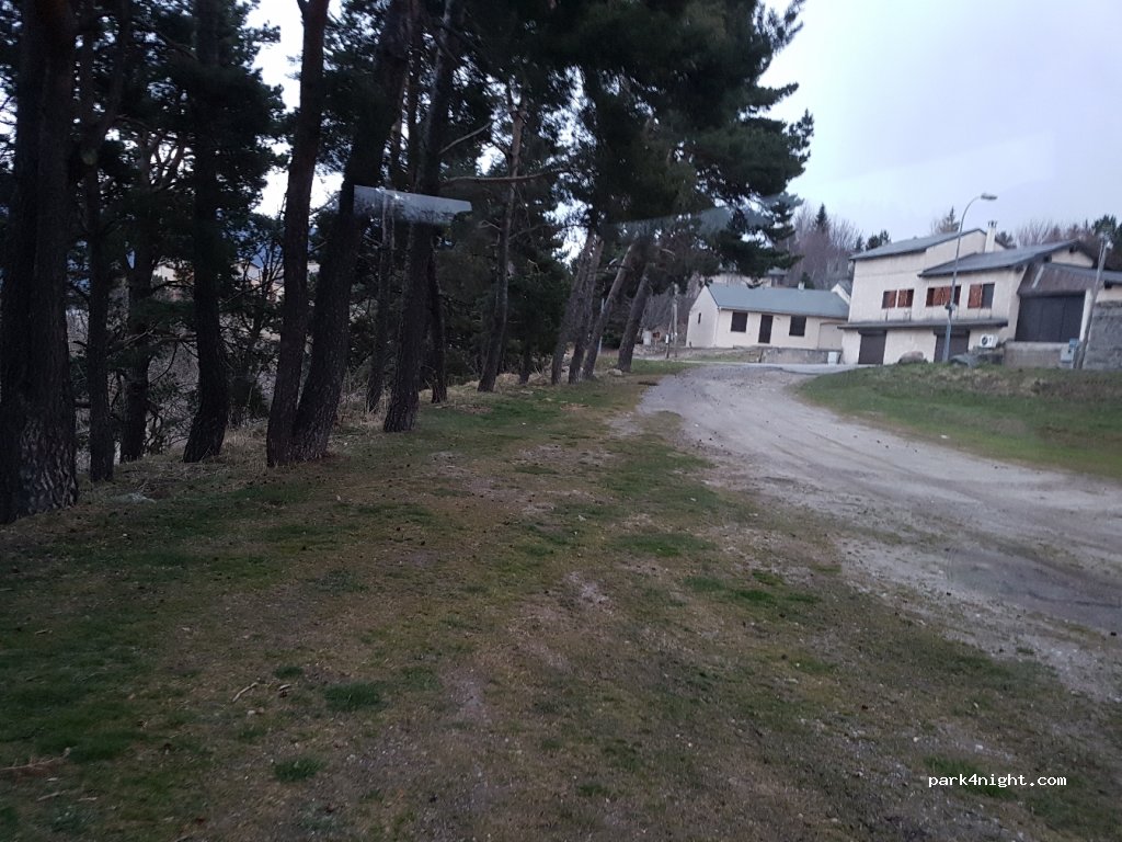 (66210) Formiguères - 2 Voie Communale Ruta de Villanova — foto 2