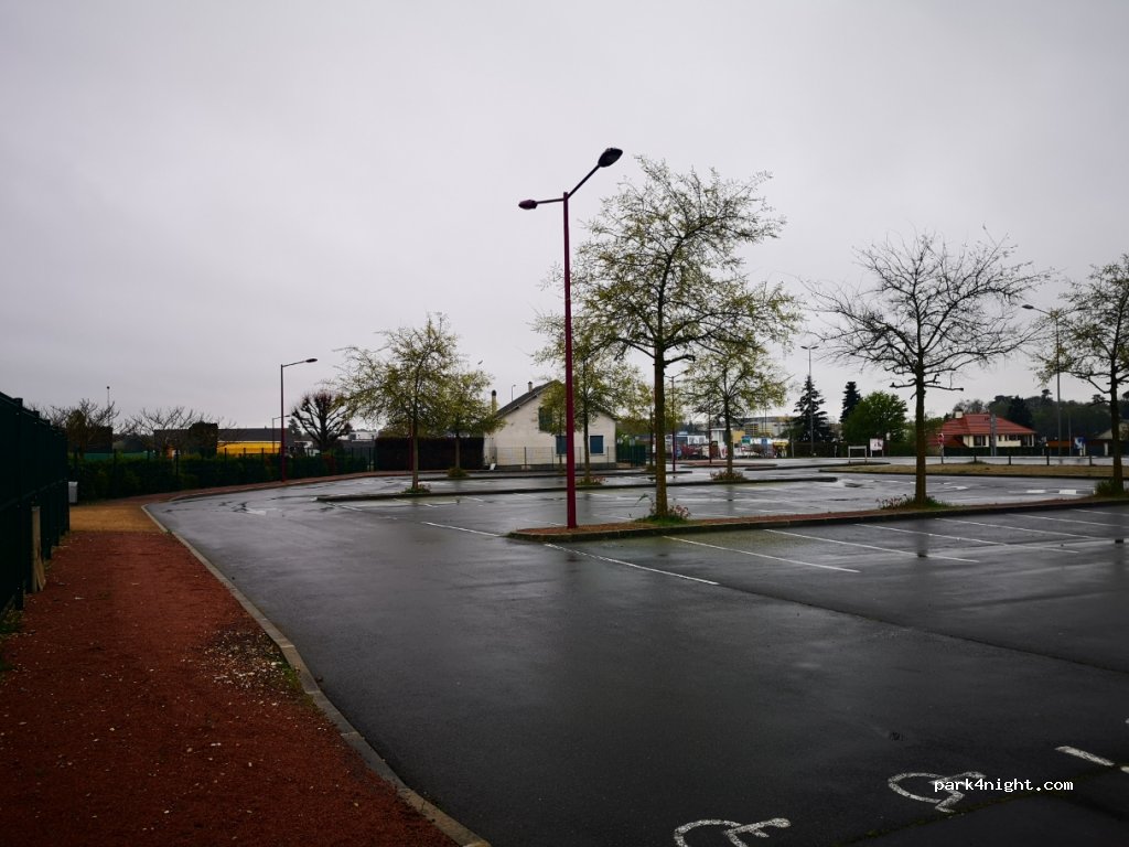 (36100) Issoudun - D918 — foto 2