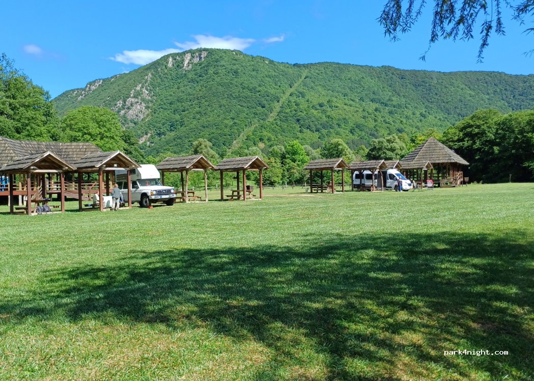 Camping & picnic place Lucica — foto 4