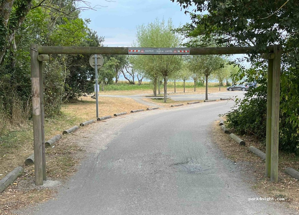 (14710) Colleville-sur-Mer - Moulins — foto 3